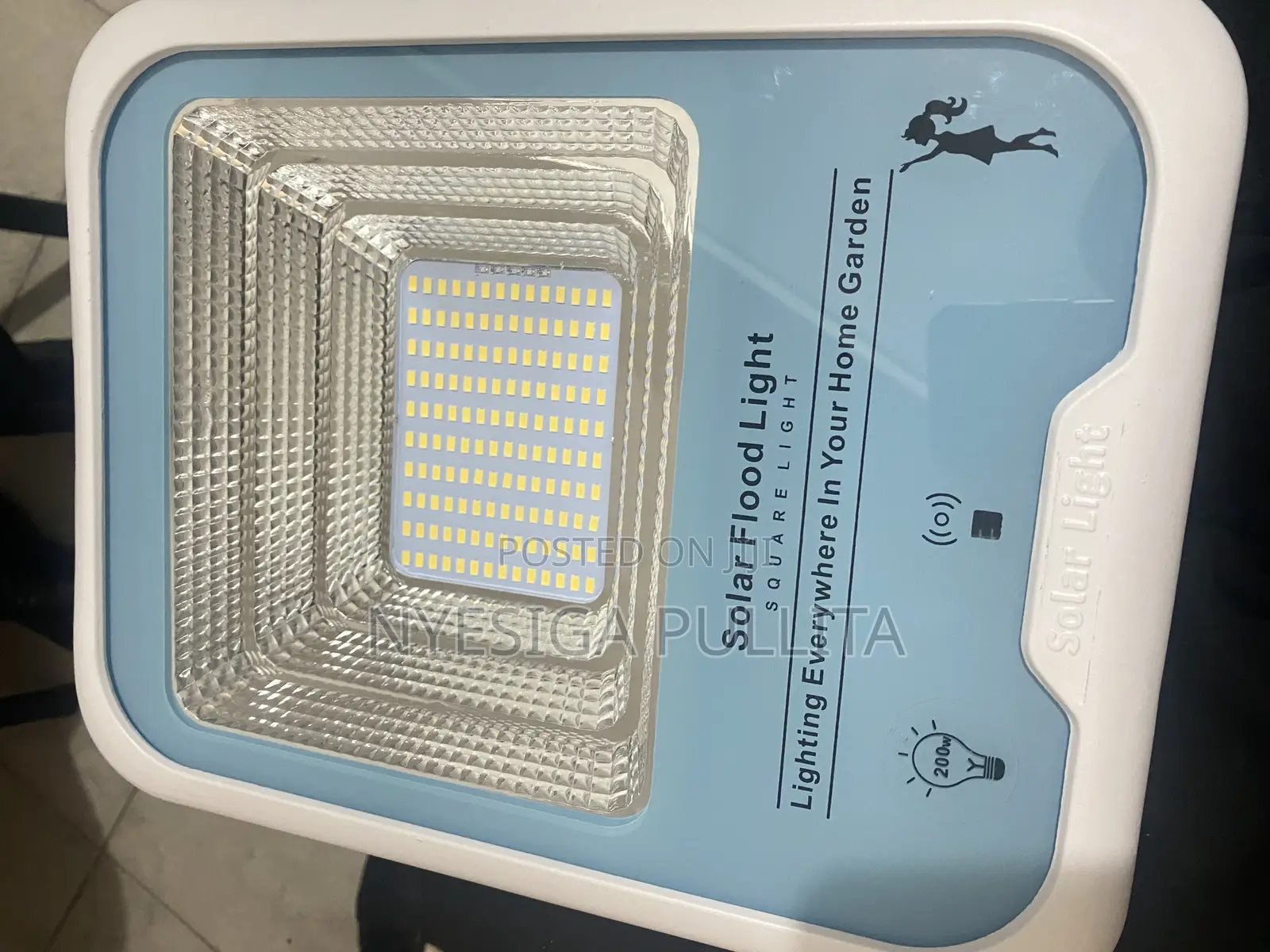200 Wats Solar Flood Lights