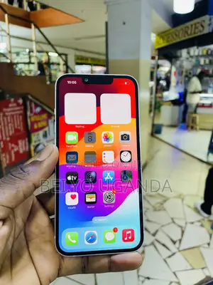 Apple iPhone 13 128 GB White