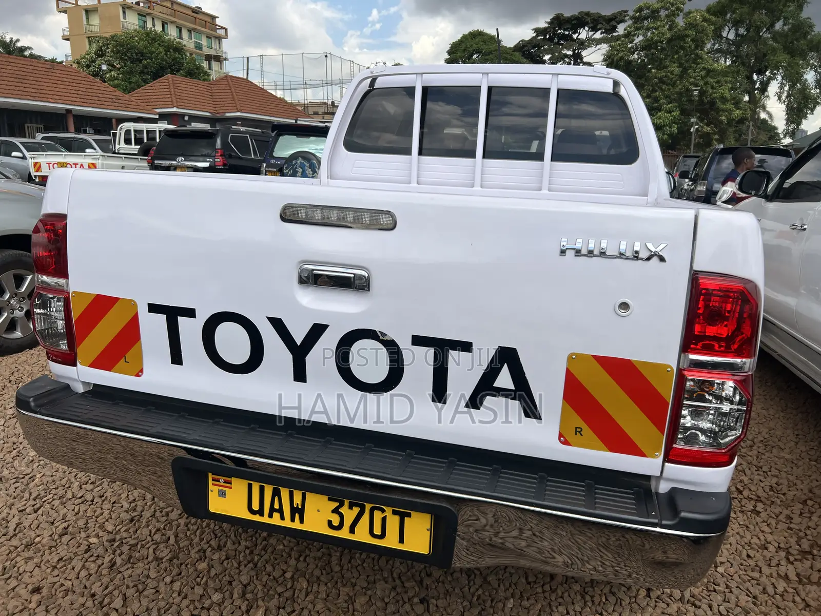 Toyota Hilux 2013 White