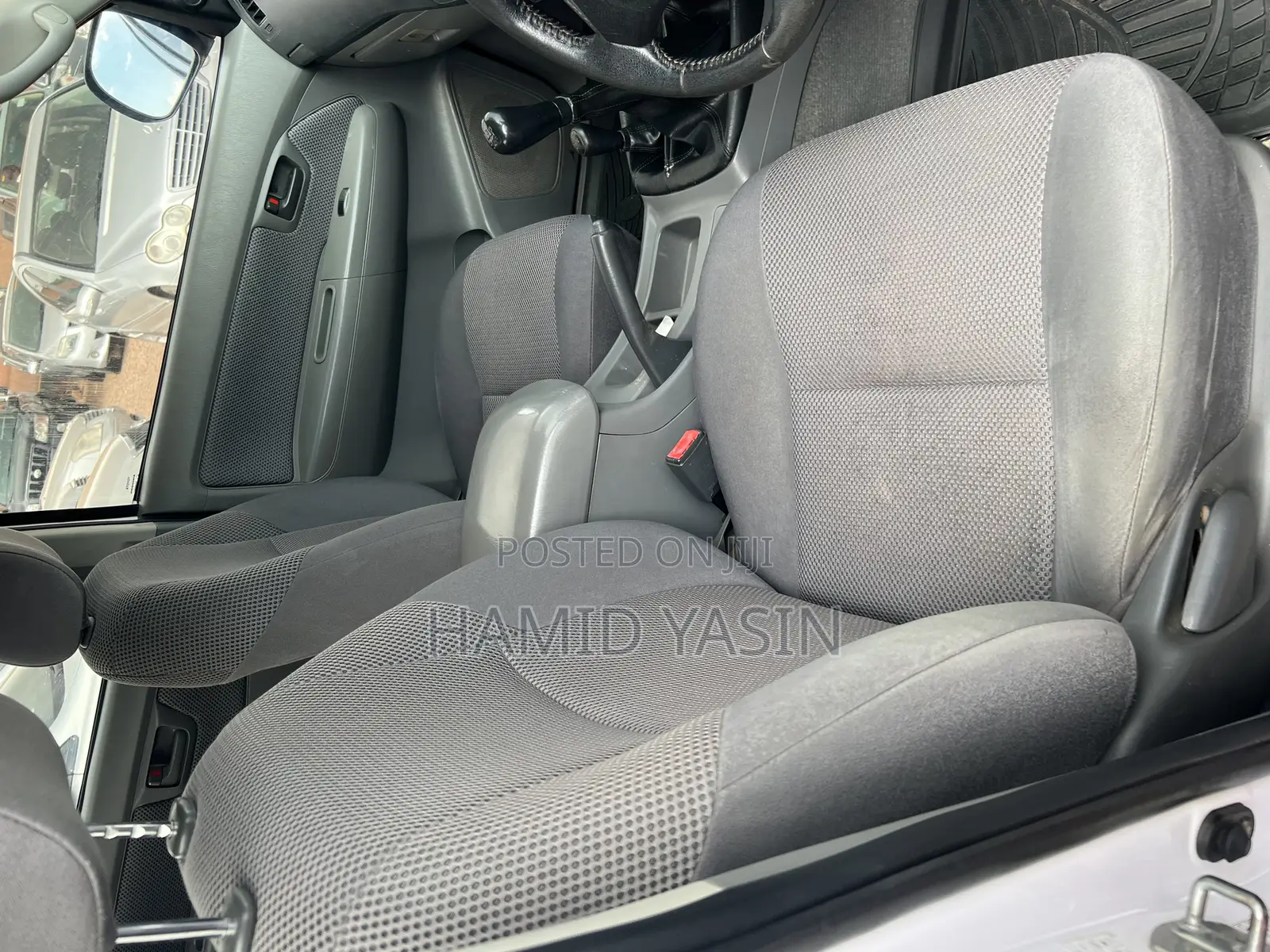 Toyota Hilux 2013 White