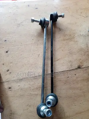 Front Stabilizer Links BMW E60