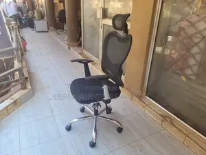 Mesh Office Chair With Headrest