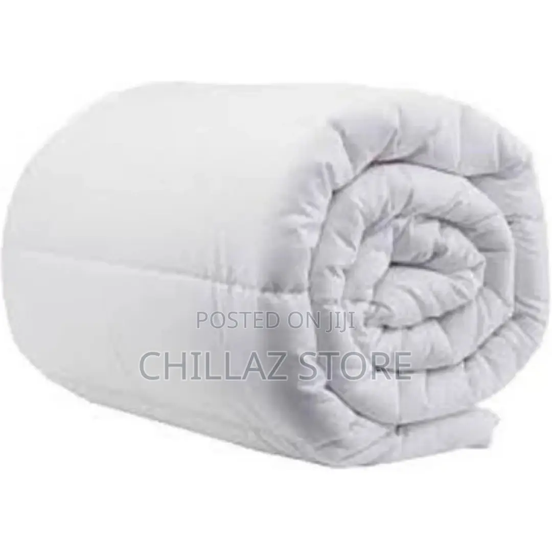 6×6 Duvet Inner/ Quilt – White