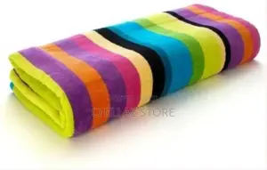 Lightbox
Beach Towel – Multicolor