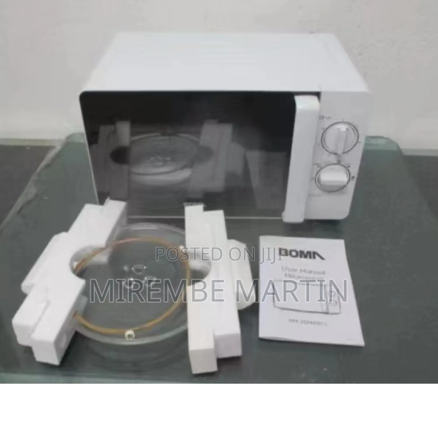 Boma Electric Microwave Oven.