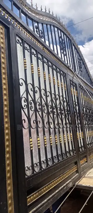 Top Sliding Gate With Fiber 6