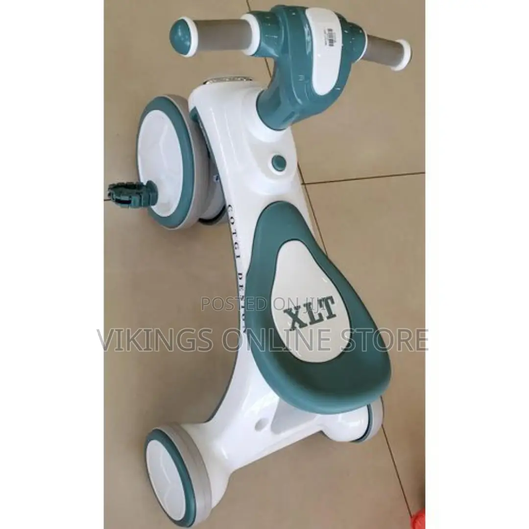 Scooter Tricycle 606