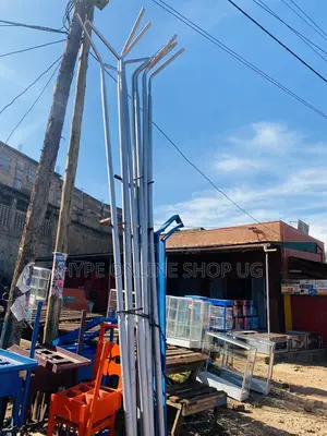 Solar Light Poles Ug