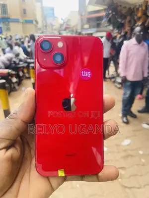 Apple iPhone 13 128 GB Red