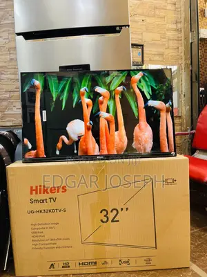 Hikers 32 Inches