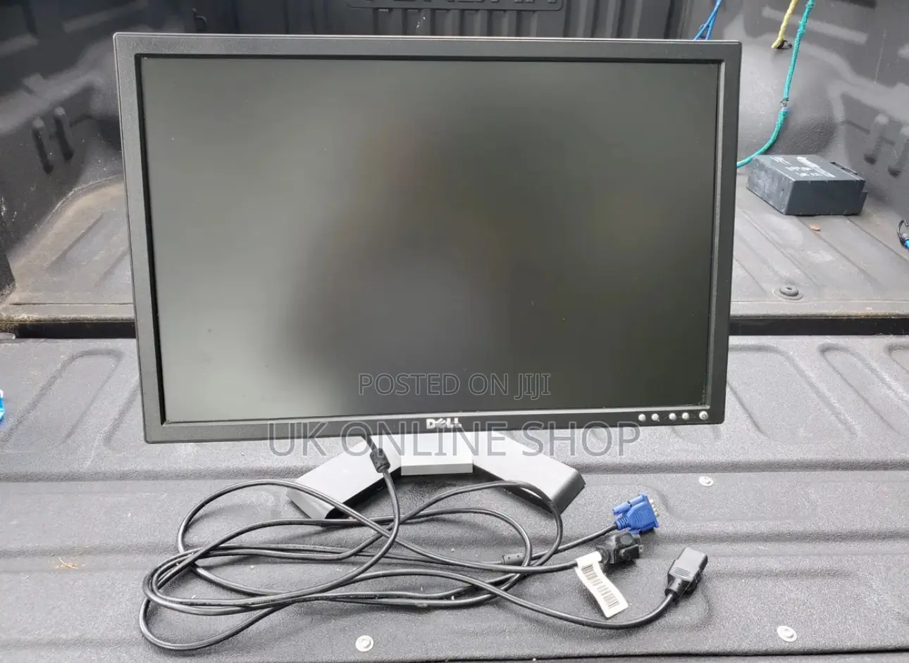 Dell Ultrasharp 19 Inch LCD Monitor With Power Cable