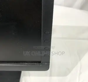 Dell E1913S LED LCD Monitor With Power and VGA Cable