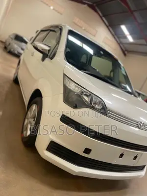 Toyota Spade 1.5 2015 White