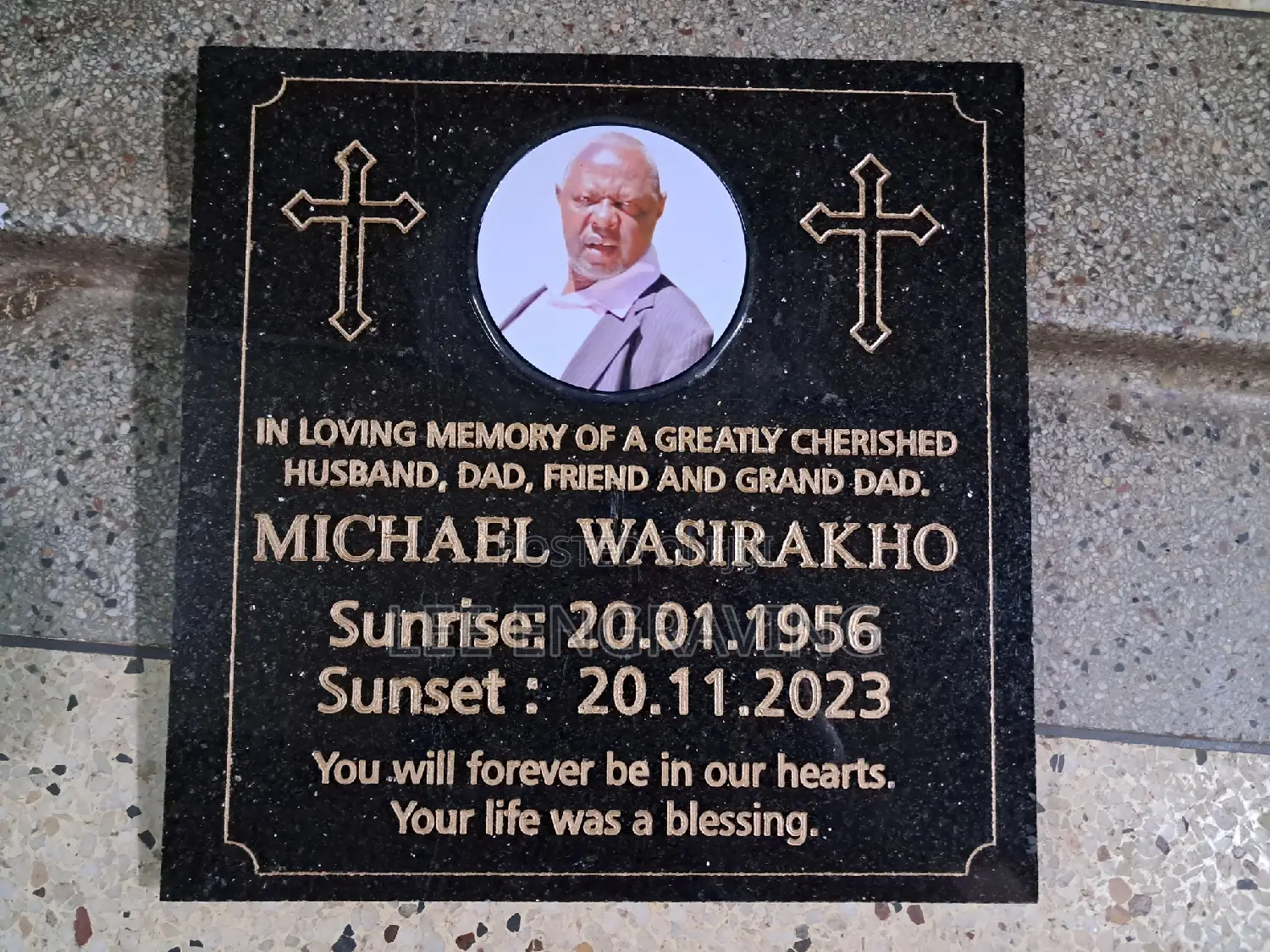 Grave Stone 40x40