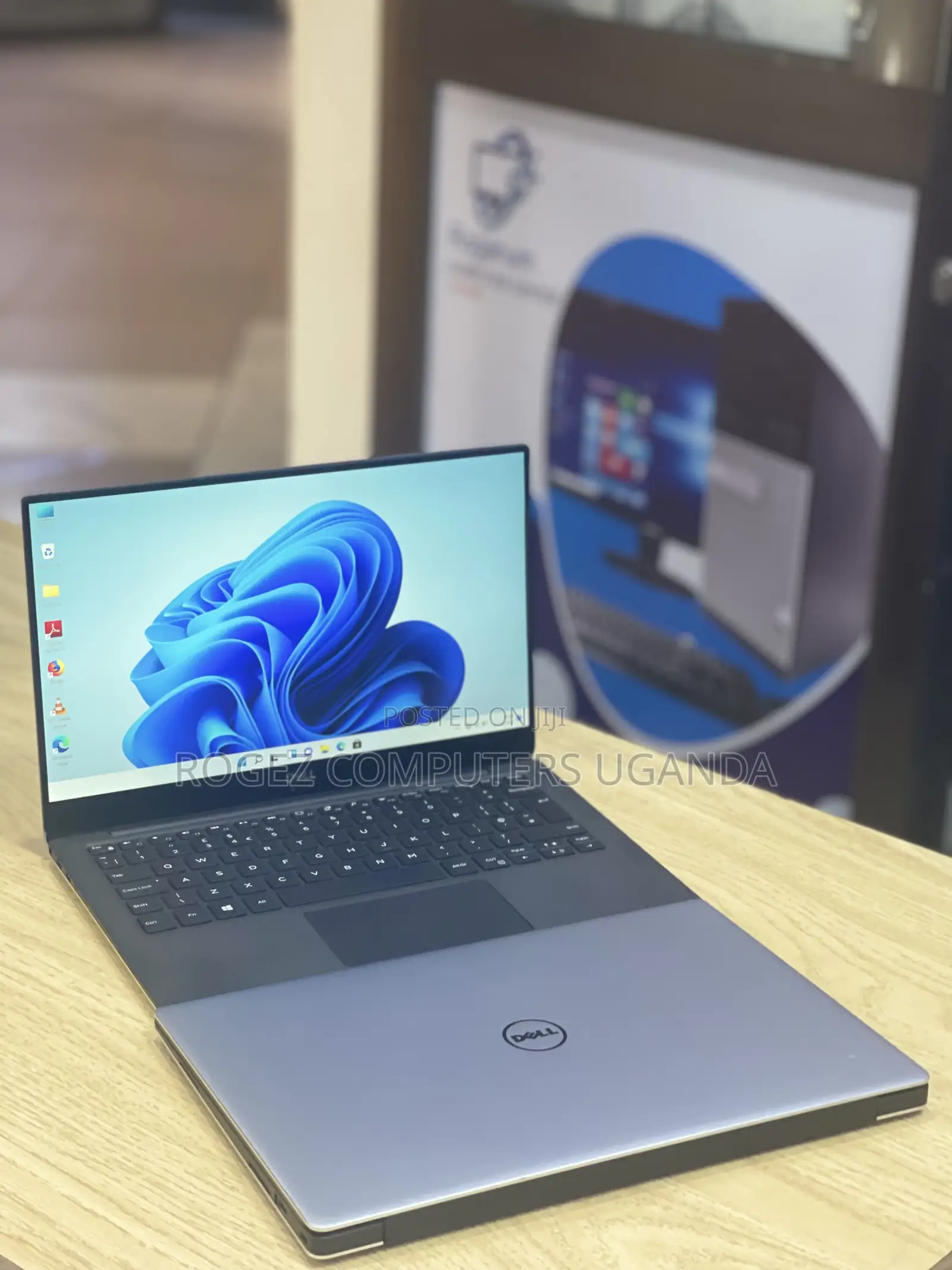 New Laptop Dell XPS 13 (9360) 16GB Intel Core I7 SSD 512GB