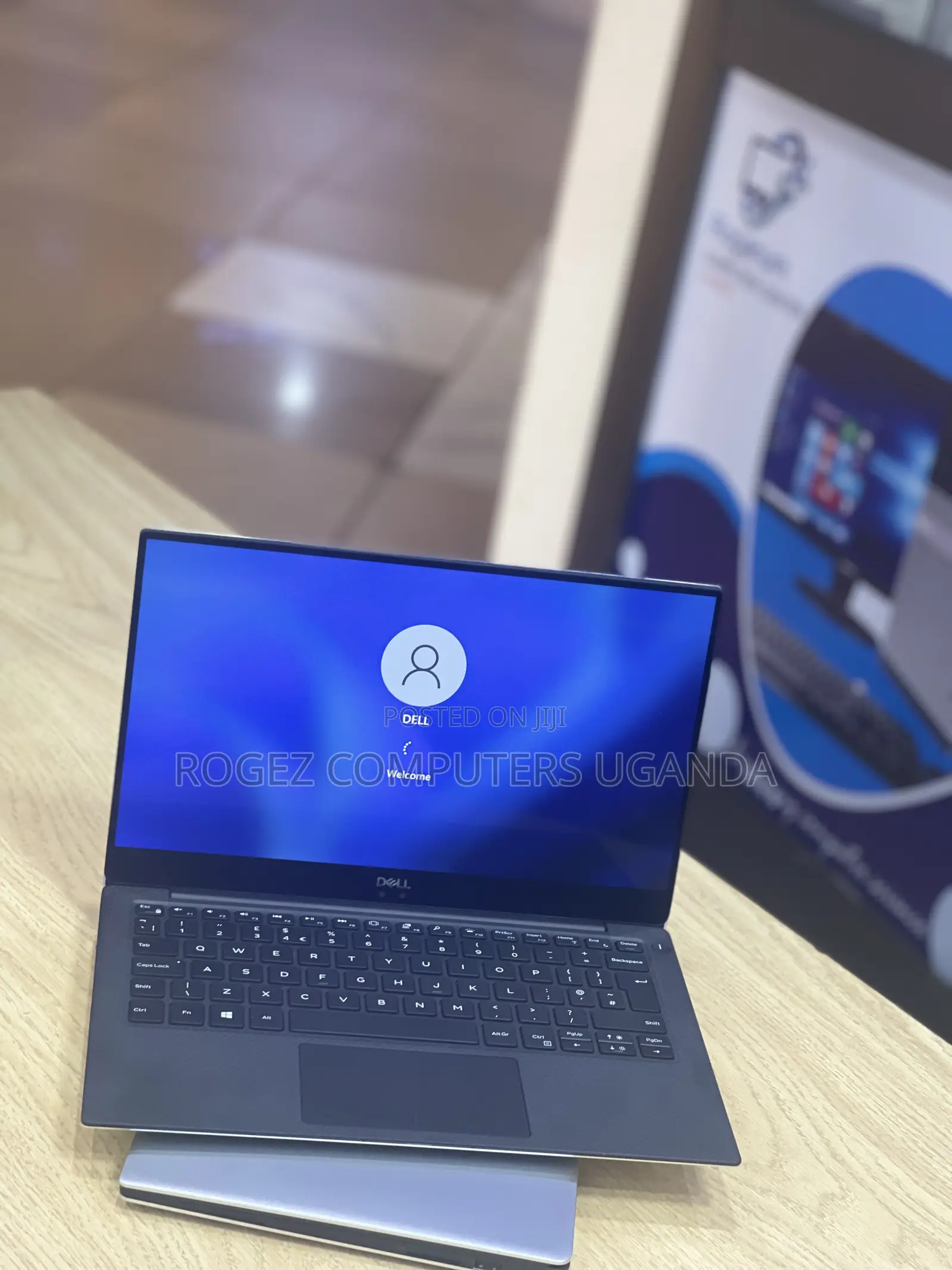 New Laptop Dell XPS 13 (9360) 16GB Intel Core I7 SSD 512GB