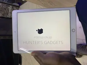 Apple iPad 10.2 (2020) Wi-Fi 32 GB White