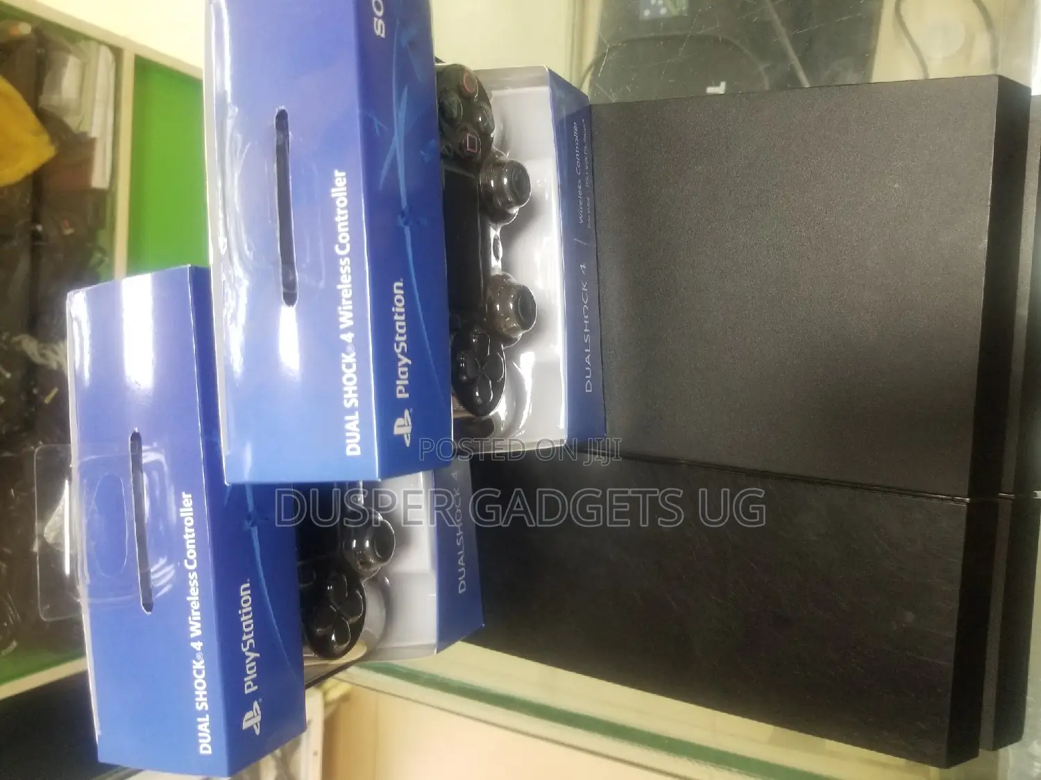 Ps4 Standard Chipped With 7 Games