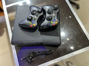 Chipped Xbox 360 Slim