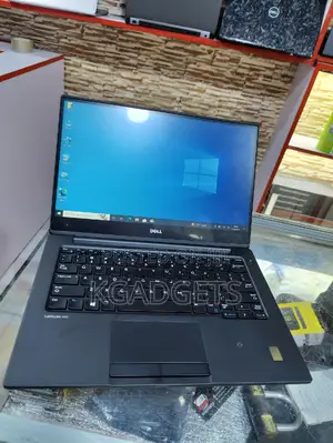 Laptop Dell Inspiron 13 7370 8GB Intel Core I5 SSD 256GB