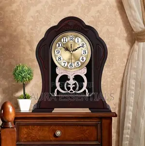 Limitation Solid Wood Clock Table Clock