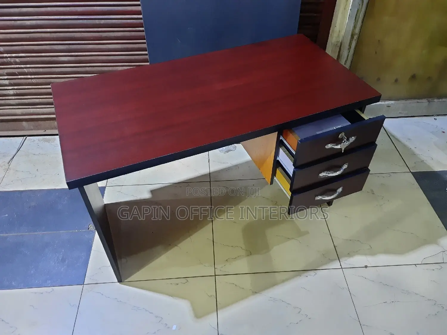 120cm Office Desk// Office Table