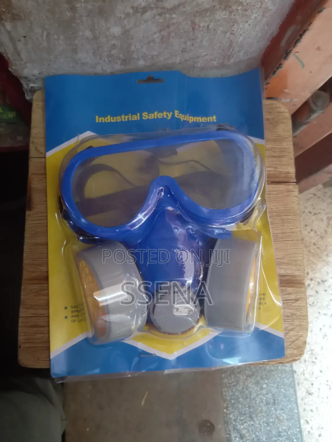 Heavy Duty Mask