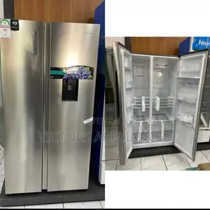 Hisense Side by Side Refrigerator 670L Silver
