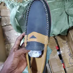 Men's Moccasin Shoes.