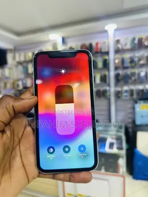 Apple iPhone 11 64 GB Green