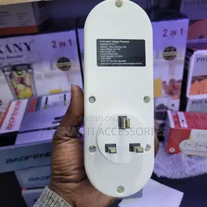 Saachi Power Voltage Protector/Tv and Fridge Guard Power Controller