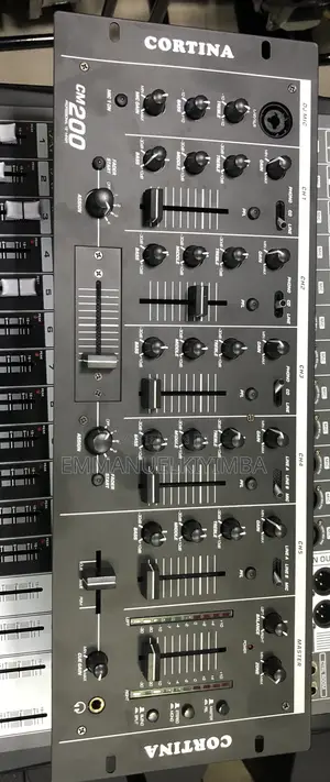 DJ Mixer Cm200