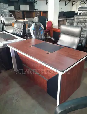 160cm With Movable Drower Executive Desk.