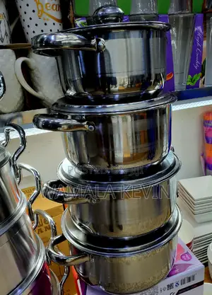 Saucepan Stainless Steel Serving and Cook Wares.