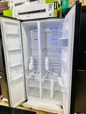 670L Hisense Side by Side Refrigerator With a W.Dispenser