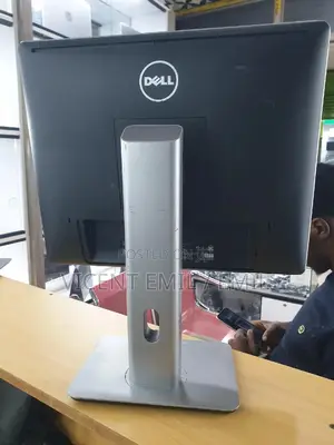 Dell Monitor 19inch Square Slim