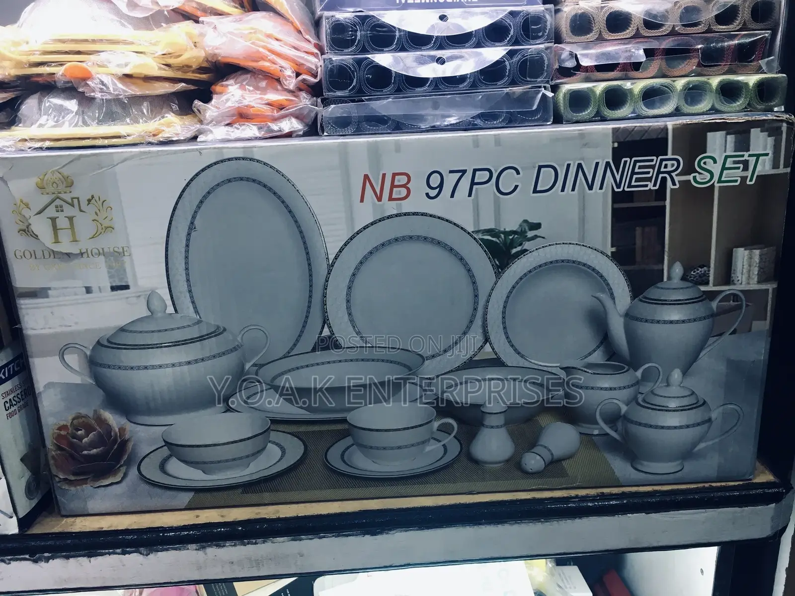 97 PCS Dinner Set