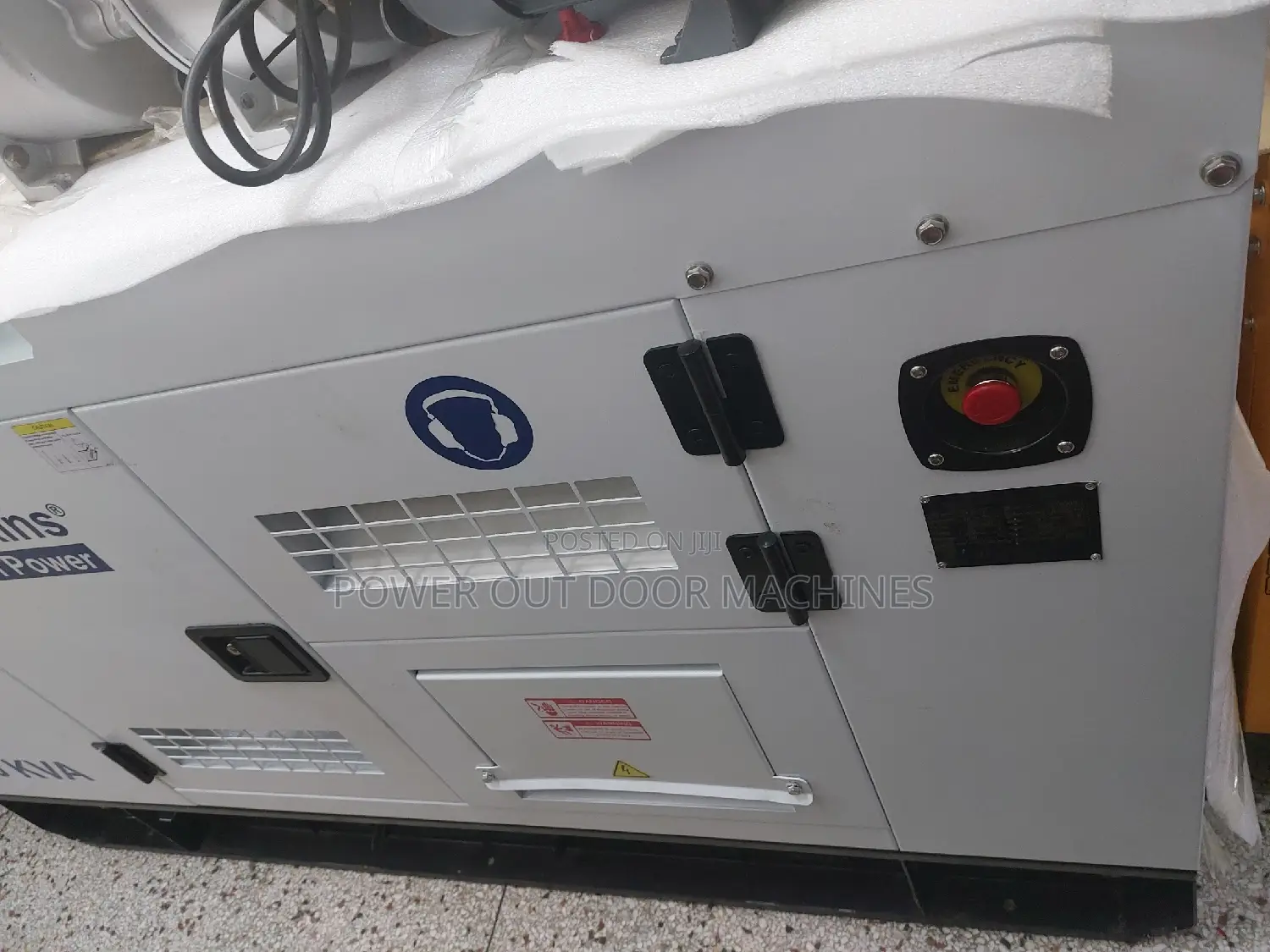 30 Kva Automatic Perkins Diesel Silent Generator