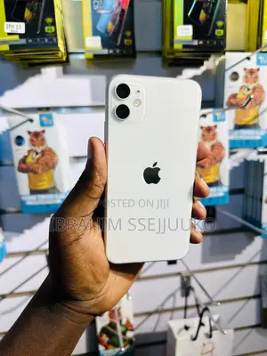 Apple iPhone 11 64 GB White