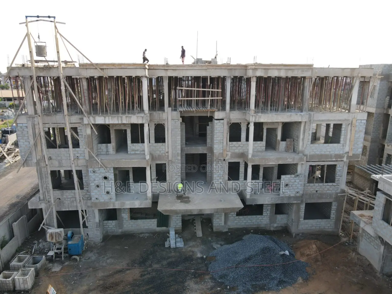 Build Apartments With Steel Frame Construction