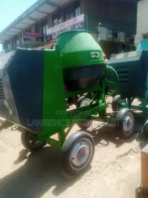 Japan Engine Sandmixer For Two Wheelbarrows
