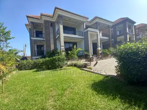 Furnished 6bdrm Mansion in Kisaasi Ministers, Nakawa for sale
