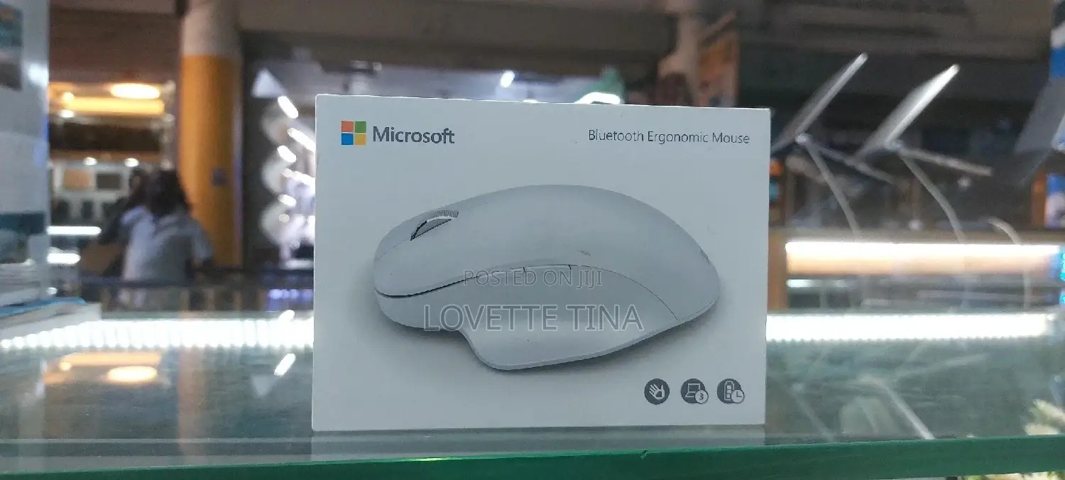 Microsoft Ergonomic Bluetooth Mouse