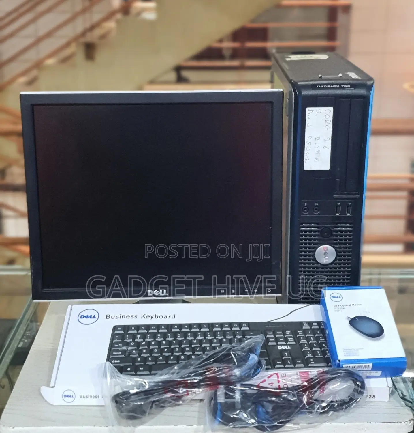 Desktop Computer Dell OptiPlex 780 2GB Intel Core 2 Duo HDD 250GB