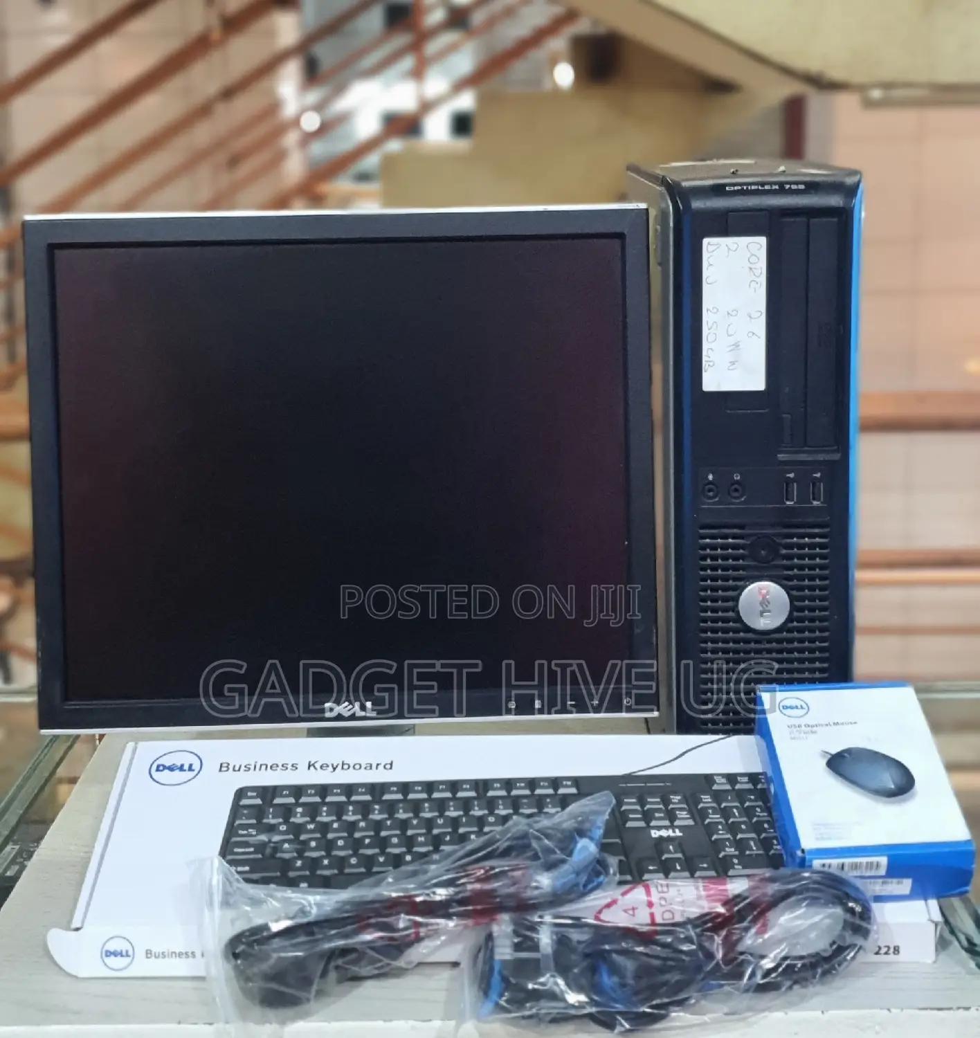 Desktop Computer Dell OptiPlex 780 2GB Intel Core 2 Duo HDD 250GB