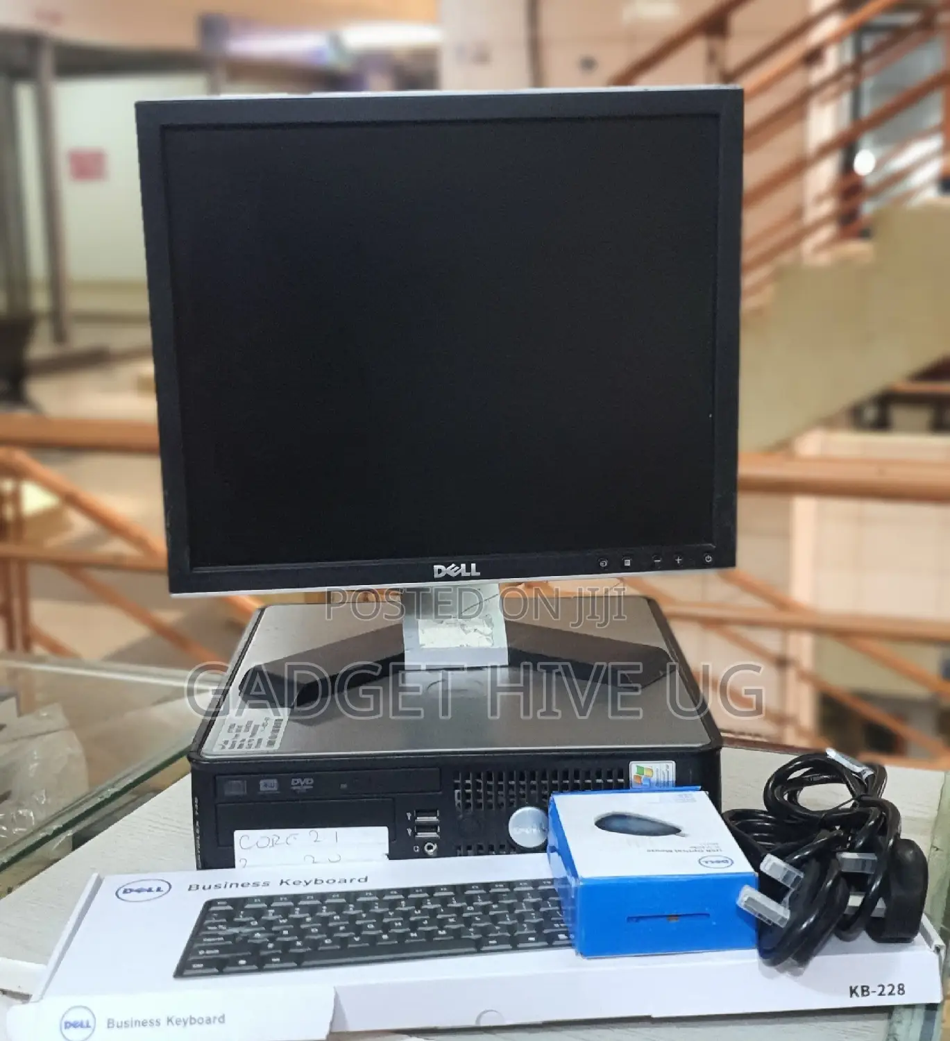 Desktop Computer Dell OptiPlex 780 2GB Intel Core 2 Duo HDD 250GB