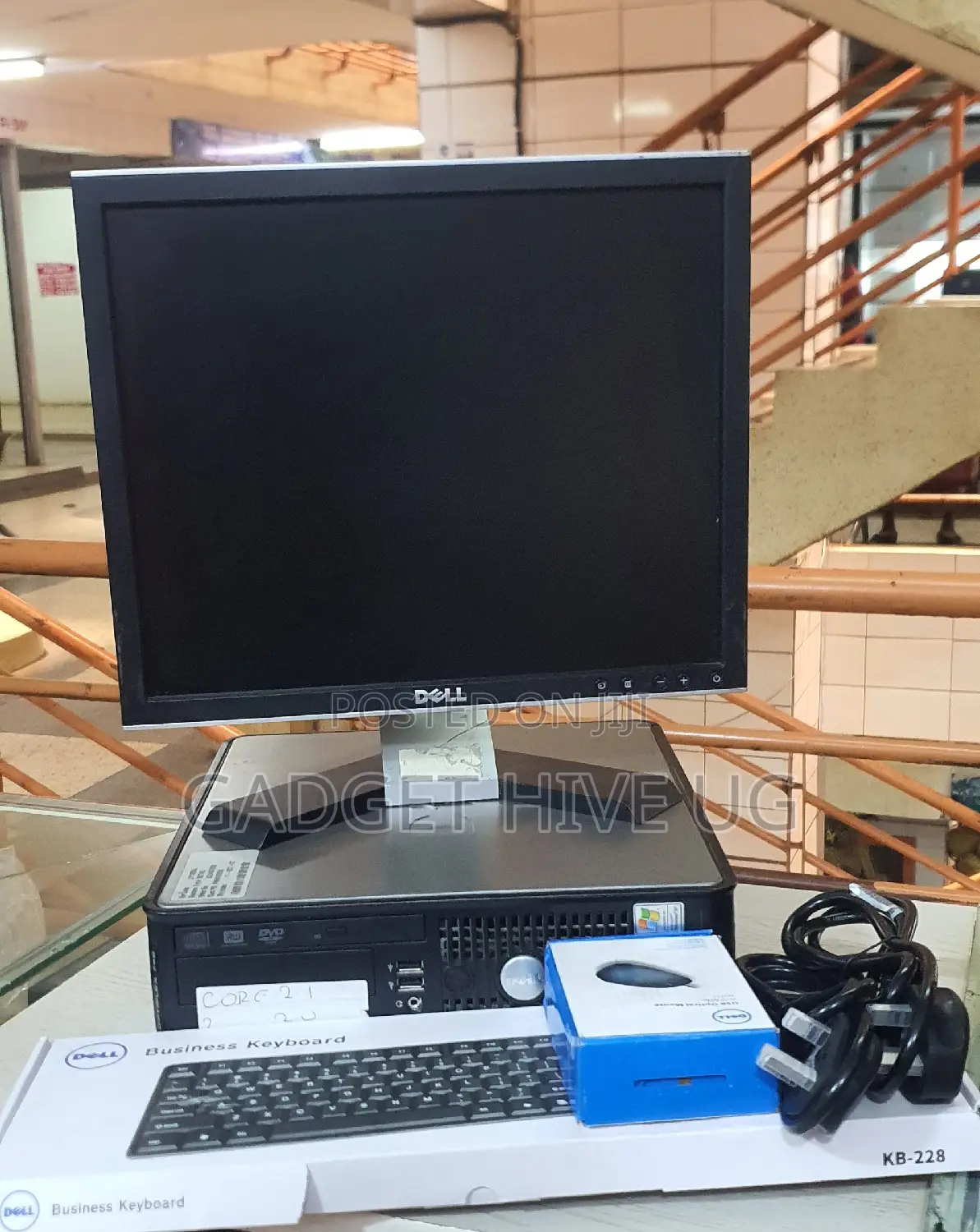 Desktop Computer Dell OptiPlex 780 2GB Intel Core 2 Duo HDD 250GB
