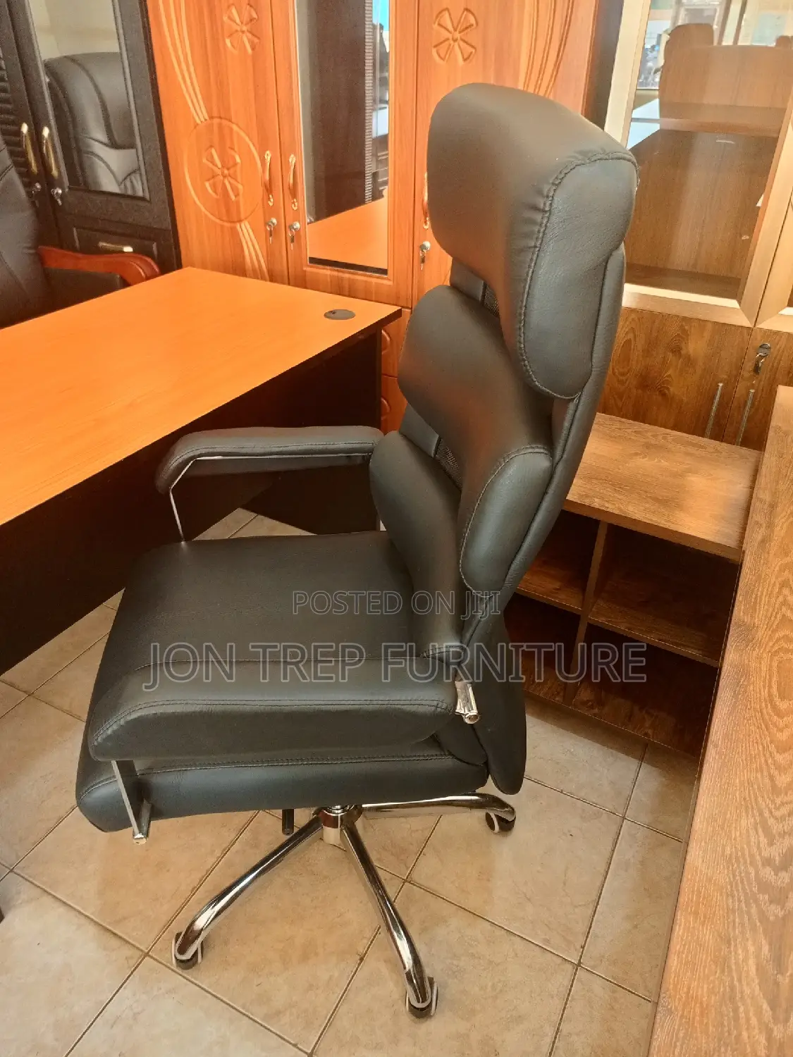 Executive Office Chair