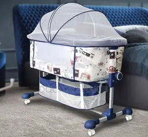 Multifunctional Modern Bedside Baby Crib/ Co-Sleeper