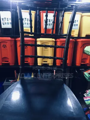 Vip Unique Plastic Chair